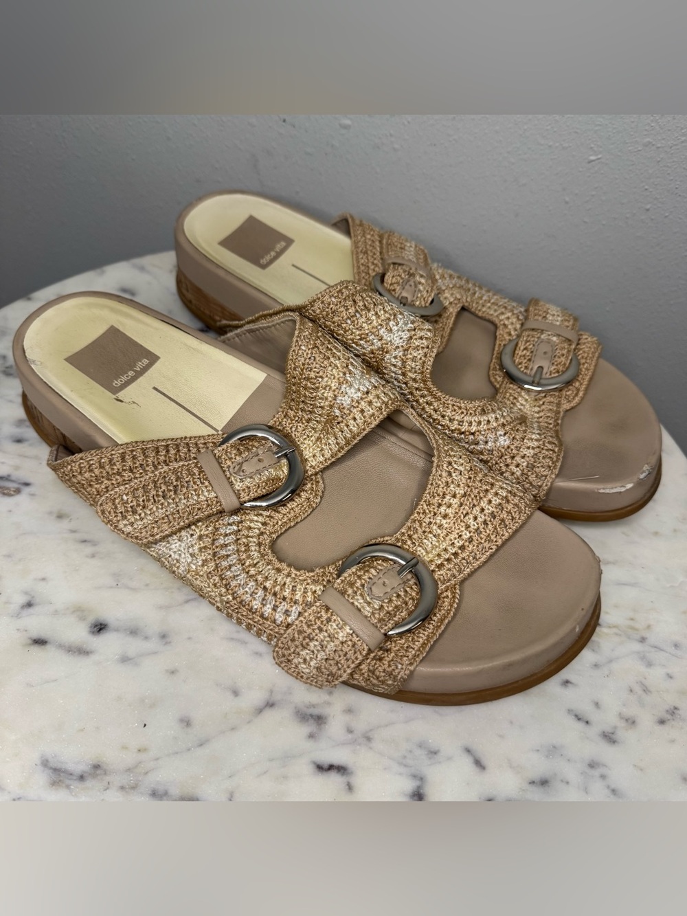 Dolce Vita Sandals Size 9.5 M beige Fabric Upper shoes